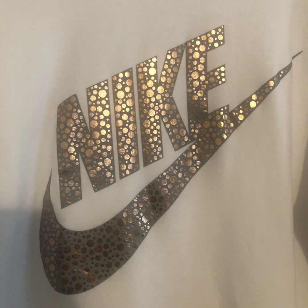 White Nike sweatshirt with metallic lettering